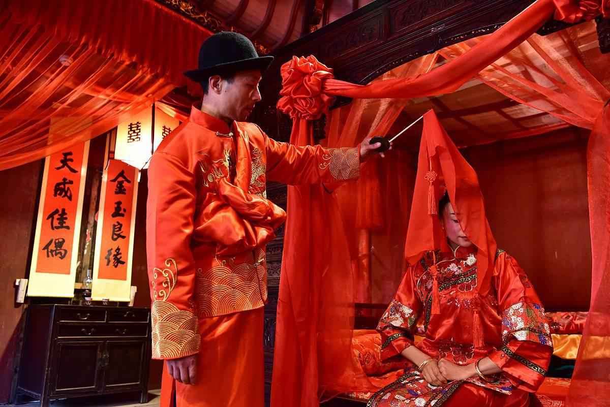 用八字看你几岁结婚