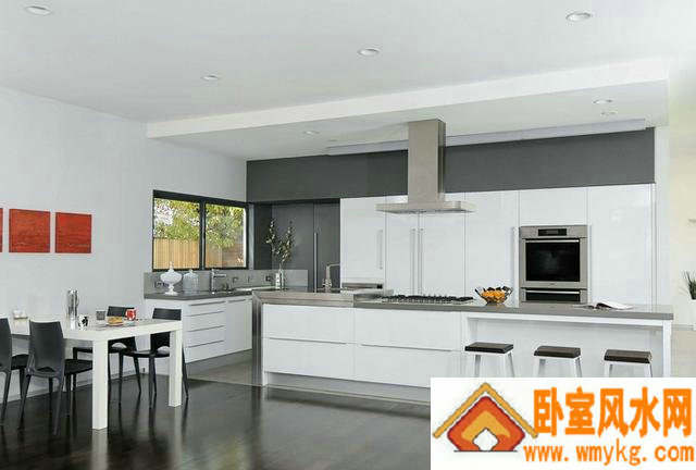 厨房风水禁忌,幸好我家厨房风水挺好!