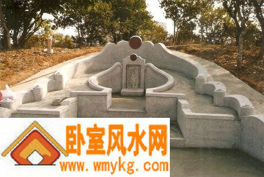 怎样看坟墓风水宝地