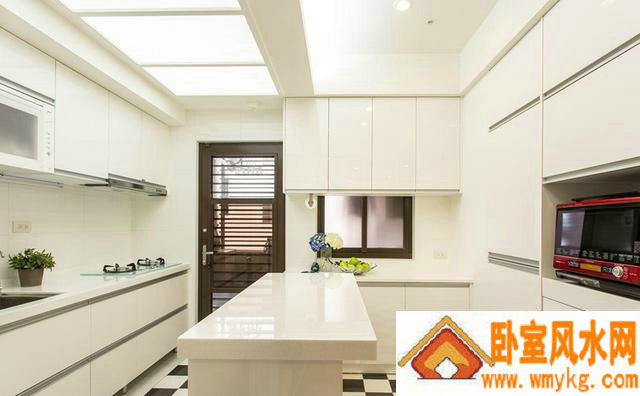 三毛救孤记_三毛救孤记电视剧播放 三毛救孤记_三毛救孤记电视剧播放