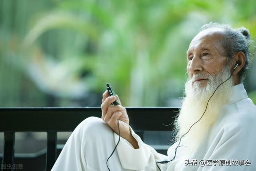 男人梦见被蛇追啥意思_男人做梦梦见发大水啥意思 男人梦见被蛇追啥意思_男人做梦梦见发大水啥意思