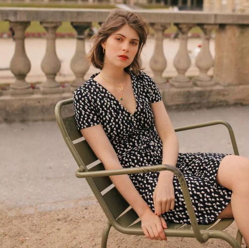 财位适宜挂什么饰品,财位适合摆放哪些饰品 财位适宜挂什么饰品,财位适合摆放哪些饰品