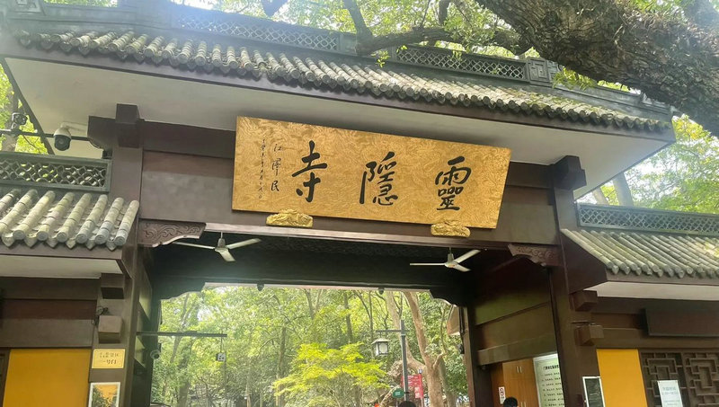 别墅客厅养锦鲤可以吗风水 别墅客厅养锦鲤可以吗风水