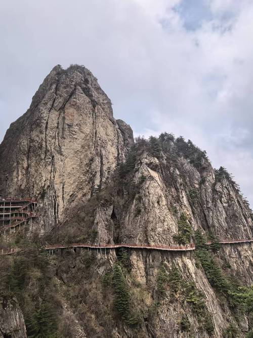 紫微斗数怎么确定命宫举例 紫微斗数怎么确定命宫举例