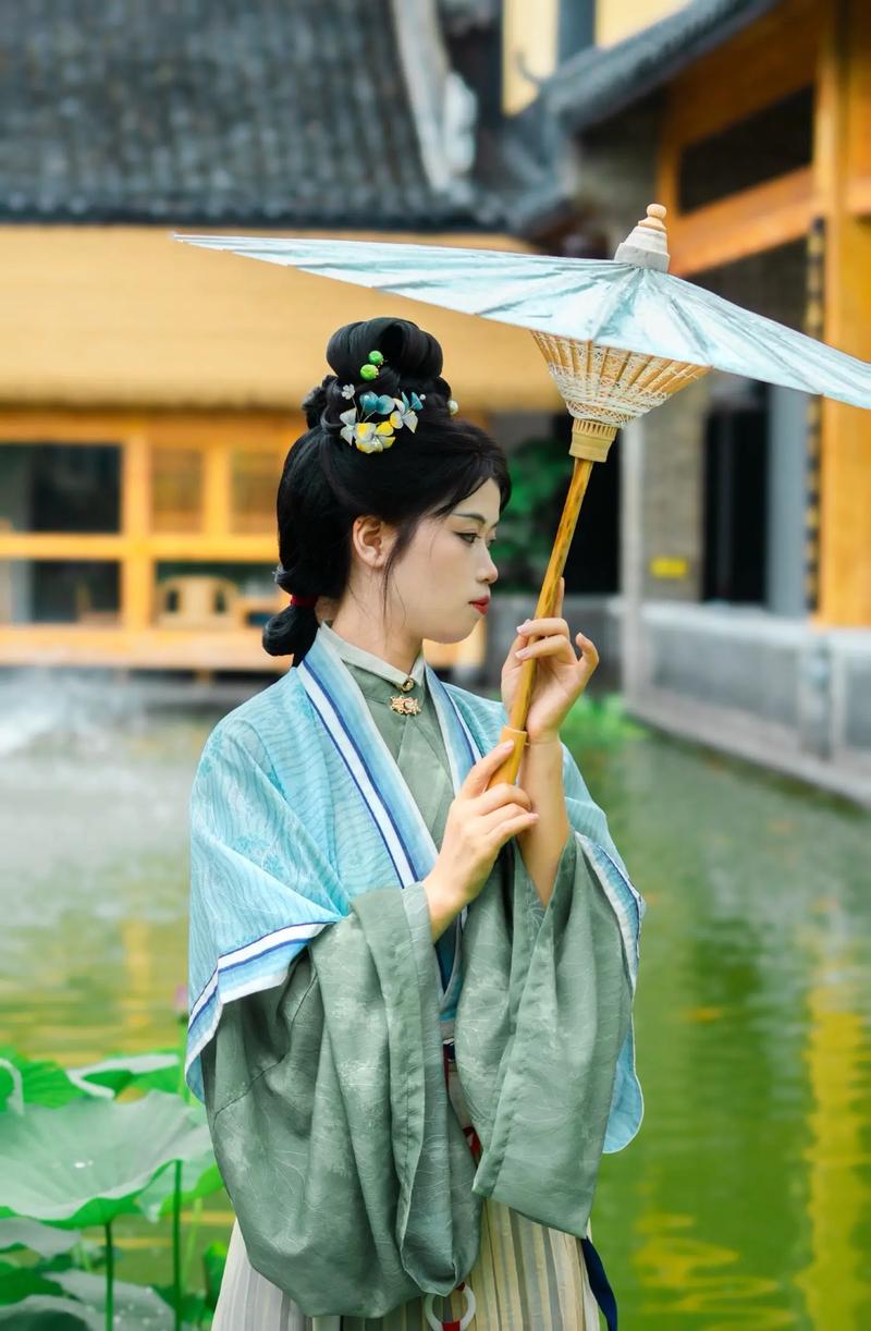 中年很不顺的手相女人 中年很不顺的手相女人