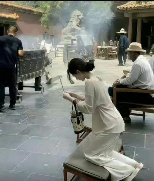 属兔的今年多少岁 女主适合的属相婚配 属兔的今年多少岁 女主适合的属相婚配