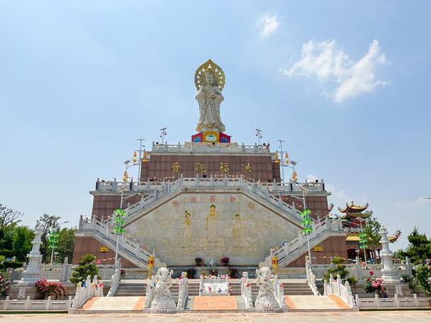 中国十大风水师(张铁林生辰八字分析) 中国十大风水师(张铁林生辰八字分析)