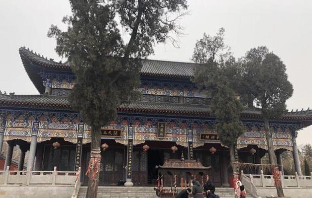 12�����ʺ���ʲô����̸�������