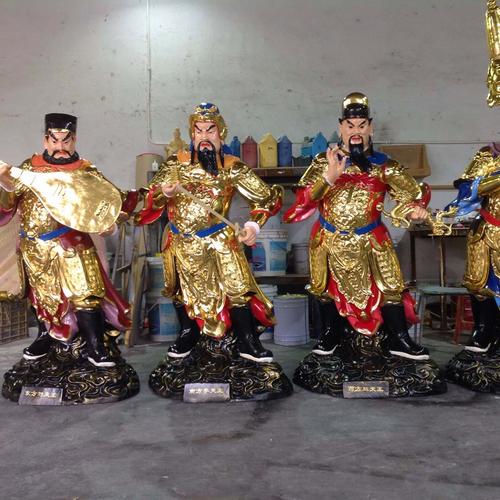 ������Ů����������