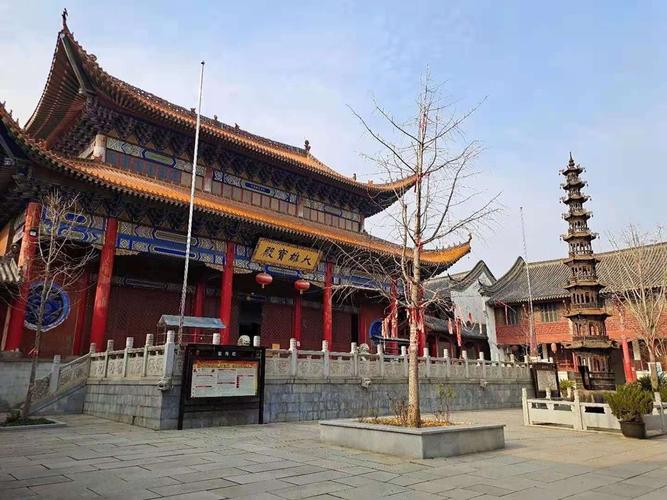 ������ֱ�ϵ��߸�����