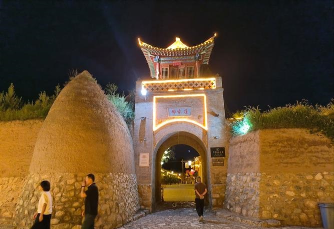 个子矮脑袋小眼无神的面相 个子矮脑袋小眼无神的面相