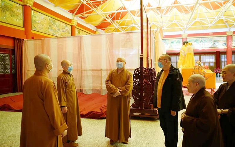 水瓶座男生典型 水瓶座男生典型的性格 水瓶座男生典型 水瓶座男生典型的性格