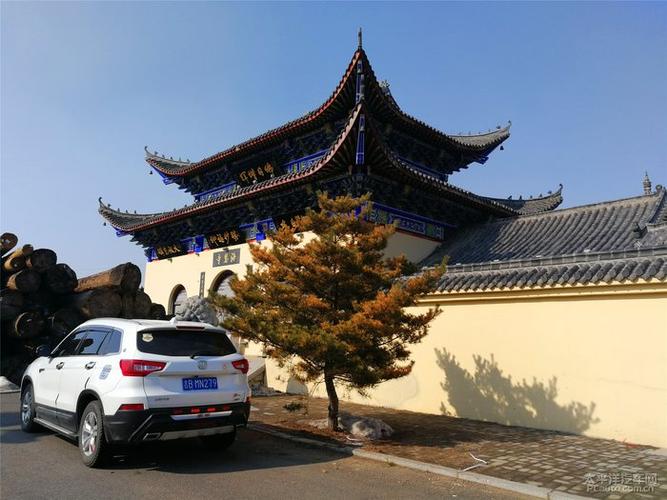 女十八岁前看手相吗 女十八岁前看手相吗