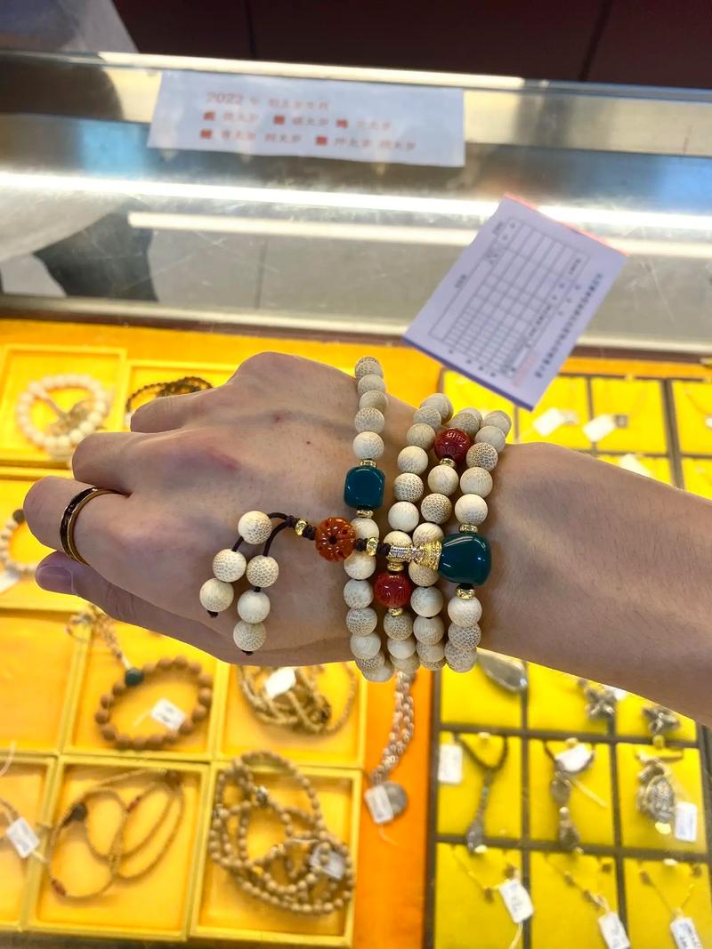 1987年属兔的今年多大虚岁 1987属兔的今年多大 1987年属兔的今年多大虚岁 1987属兔的今年多大