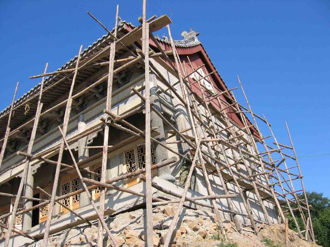 车牌号测吉凶星座是否真的能影响我们的运势与生活决策呢会不会导致不必要的担忧和迷信思维产生 车牌号测吉凶星座是否真的能影响我们的运势与生活决策呢会不会导致不必要的担忧和迷信思维产生