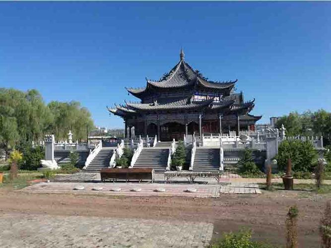 张一鸣讲易经大时代三大富豪为什么 张一鸣讲易经大时代三大富豪为什么