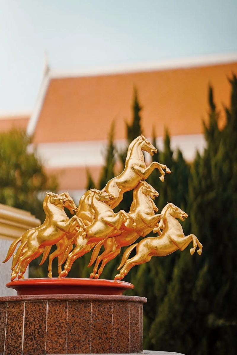 早年发达的手相 早年发达的手相