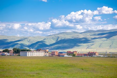 金牛座和巨蟹座合适吗 金牛座和巨蟹座合适吗