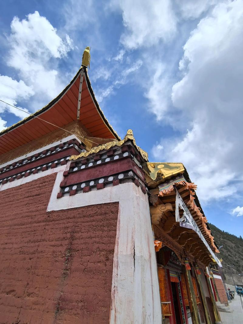 炎亚纶多少岁_炎亚纶多少岁出道 炎亚纶多少岁_炎亚纶多少岁出道