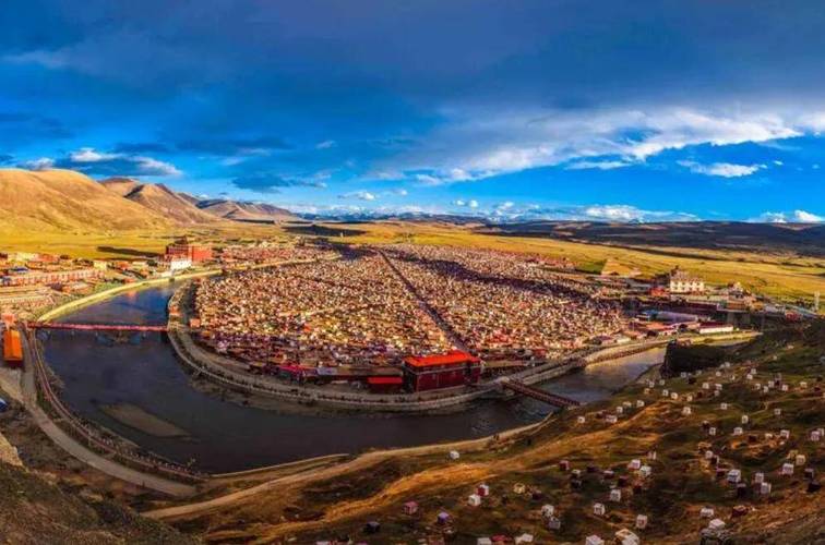 新世界贾小朵徐天贾小朵是什么电视里面的 新世界贾小朵徐天贾小朵是什么电视里面的