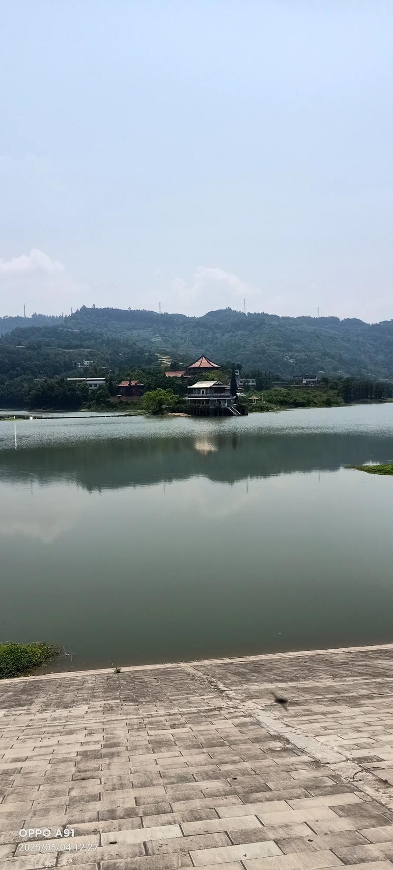 ������������֮�����������ļ�ϲ�ɲ�ѯ����