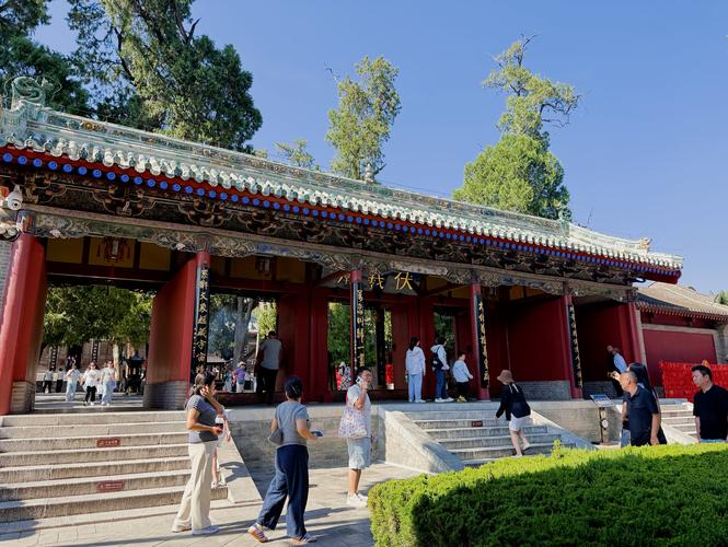 B型血属牛人的优缺点有哪些 B型血属牛人的优缺点有哪些