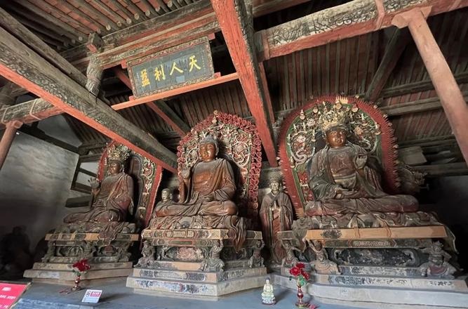 双鱼座的缺点和优点分别有哪些 双鱼座的缺点和优点分别有哪些