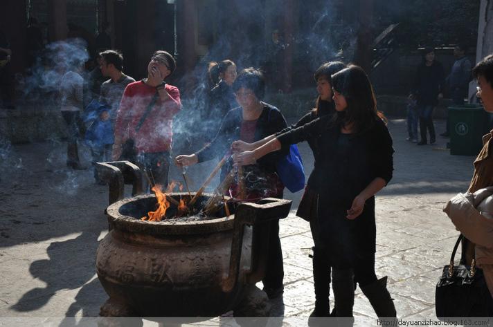 紫微斗数算命准吗(紫薇生辰八字测算命) 紫微斗数算命准吗(紫薇生辰八字测算命)