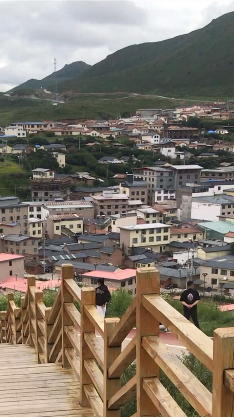 红旗颂背景音乐mp3 红旗颂背景音乐mp3