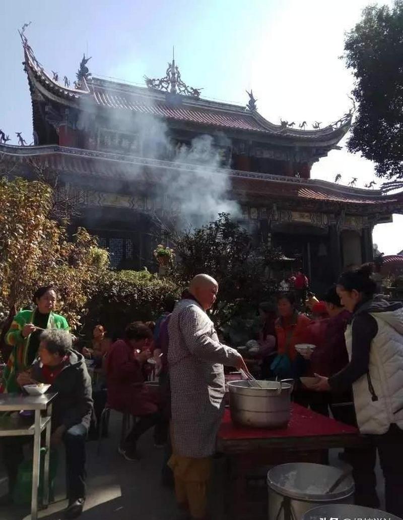 ��լ������Ǭ������������